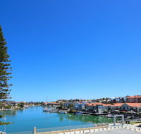 Studio Style Mindarie Marina - Hotel QLD