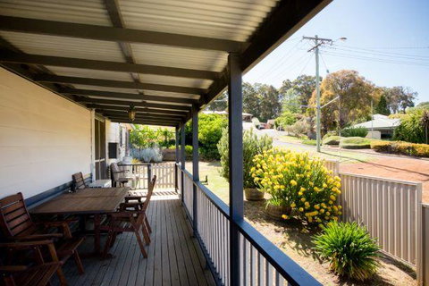 Yvonnes Rest Holiday Home - Hotel QLD 1