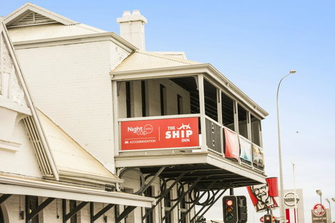 Nightcap At The Ship Inn - Hotel QLD 38
