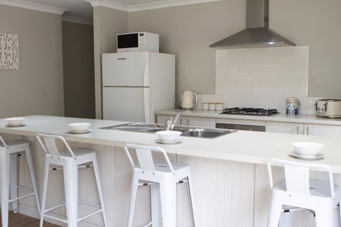 The Beach House - Hotel QLD 11