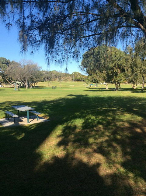 Crossland House - Hotel QLD 2