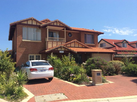 Crossland House - Hotel QLD 12