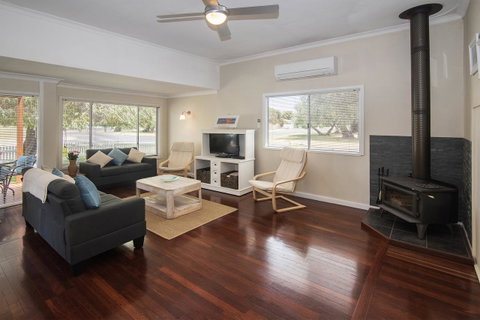 Sea La Vie - Hotel QLD 5
