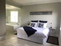 Book Gnarabup Accommodation Vacations Hotel QLD Hotel QLD