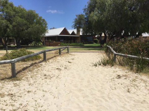 Beach House Dunsborough - Hotel QLD 17