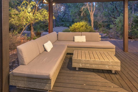 53 Martina Drive - Hotel QLD 2