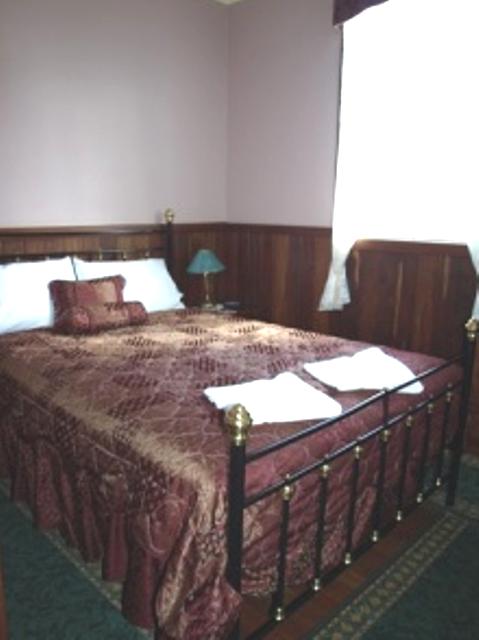 Pemberton Old Picture Theatre Holiday Apartments - Hotel QLD 16
