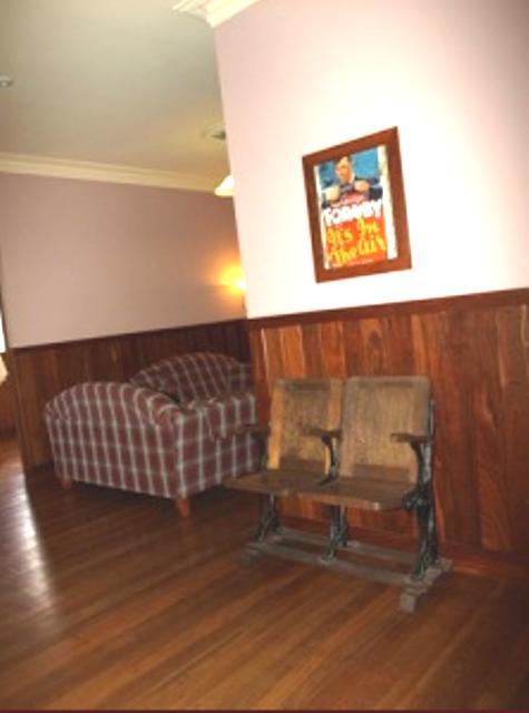 Pemberton Old Picture Theatre Holiday Apartments - Hotel QLD 23