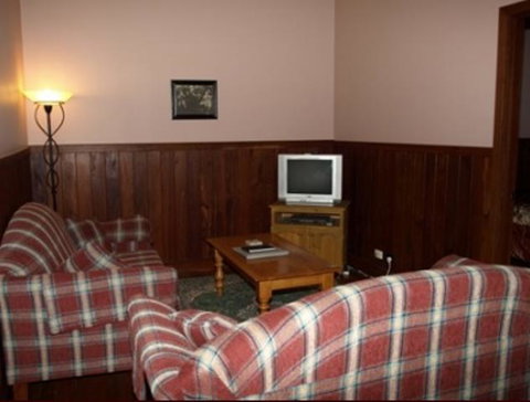 Pemberton Old Picture Theatre Holiday Apartments - Hotel QLD 25
