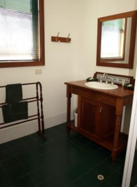Pemberton Old Picture Theatre Holiday Apartments - Hotel QLD 33