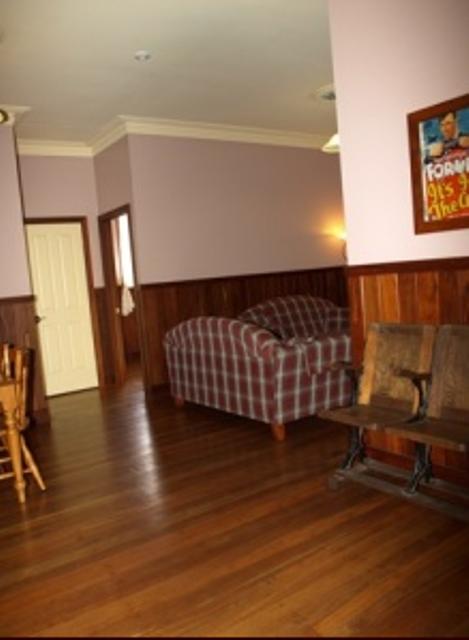 Pemberton Old Picture Theatre Holiday Apartments - Hotel QLD 27