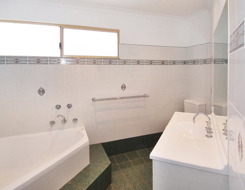 Searenity - Hotel QLD 5