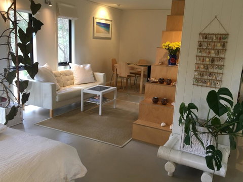 DESIGNER'S STUDIO - Hotel QLD 17