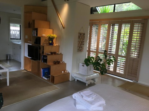 DESIGNER'S STUDIO - Hotel QLD 4