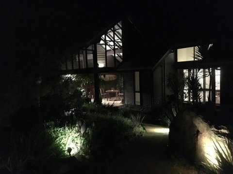 DESIGNER'S STUDIO - Hotel QLD 3