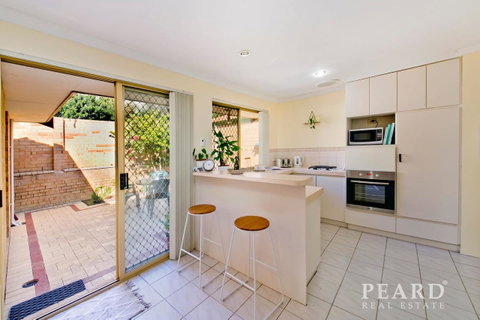 Scarborough Beach, Perth - Sun & Surf Villa - Hotel QLD 27