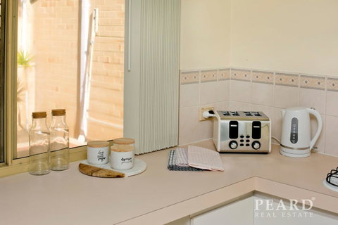 Scarborough Beach, Perth - Sun & Surf Villa - Hotel QLD 3