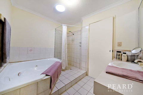 Scarborough Beach, Perth - Sun & Surf Villa - Hotel QLD 5
