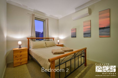 13 Learmonth Street - Close To Town Centre - Hotel QLD 8