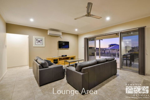 7 Kestrel Place - Hotel QLD 3