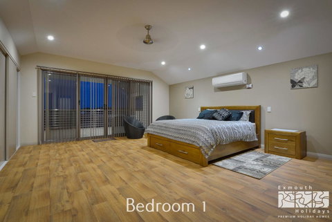 7 Kestrel Place - Hotel QLD 10