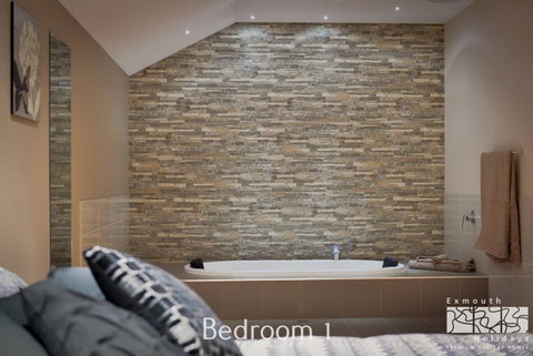 7 Kestrel Place - Hotel QLD 11