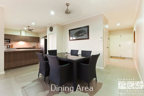 3 Kestrel Place - Hotel QLD 4