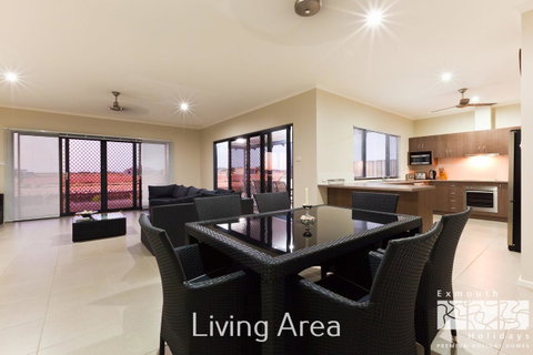 3 Kestrel Place - Hotel QLD 3