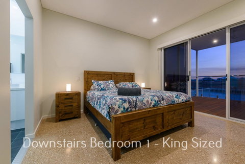 32 Corella Court - Hotel QLD 5