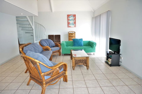 Osprey Holiday Village Unit 120 - Plenty Of Room For A Large Family - Hotel QLD 3
