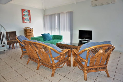 Osprey Holiday Village Unit 120 - Plenty Of Room For A Large Family - Hotel QLD 2
