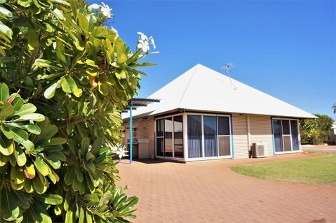 Osprey Holiday Village Unit 120 - Plenty Of Room For A Large Family - Hotel QLD 18