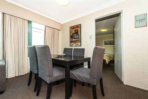 Subiaco Village 18 - Hotel QLD 4