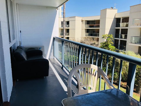 West Beach Lagoon 213 - Corner Unit! - Hotel QLD 6