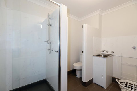 West Beach Lagoon 213 - Corner Unit! - Hotel QLD 9