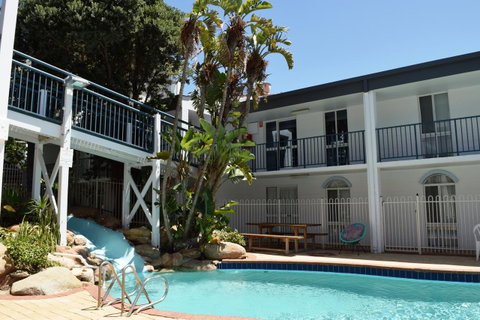 West Beach Lagoon 213 - Corner Unit! - Hotel QLD 14