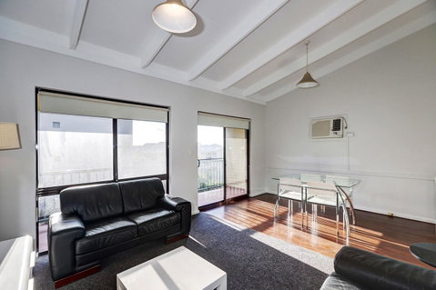 West Beach Lagoon 213 - Corner Unit! - Hotel QLD 2