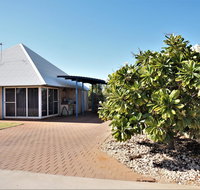 Osprey Holiday Village Unit 113/2 Bedroom - Cosy apartment ideal for small family - Hotel QLD