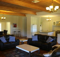 Burton Farmhouse - Hotel QLD