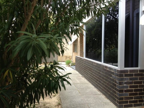 Townshend Rd - Hotel QLD 28