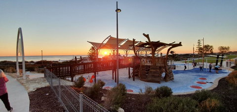 West Beach Lagoon 109 â€“ Amazing Location! - Hotel QLD 18