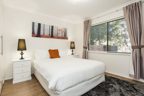 Forrest St - Hotel QLD 11
