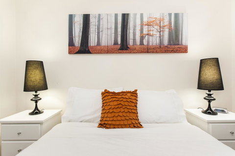 Forrest St - Hotel QLD 12