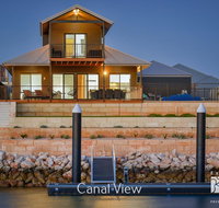 8 Kestrel Place - PRIVATE JETTY  POOL - Hotel QLD