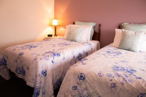 Stanley Hotel & Apartments - Hotel QLD 13
