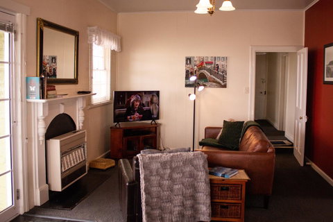 Stanley Hotel & Apartments - Hotel QLD 7
