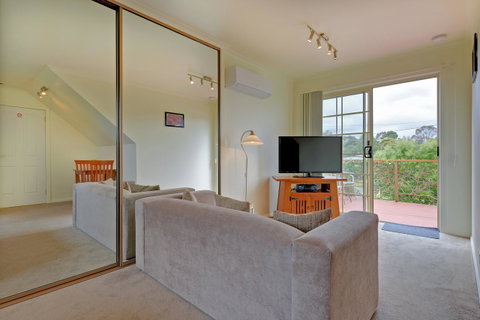 Aloft Boutique Accommodation - Hotel QLD 10