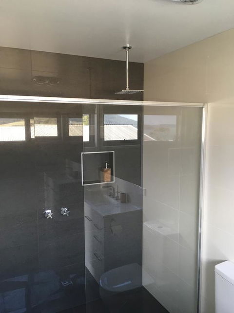 Couples Getaway On Bruny Island - Hotel QLD 24