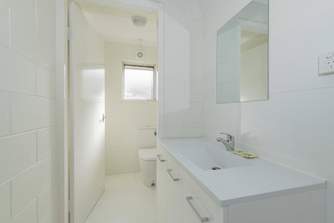 4 Bedroom House - Hobart CBD - Free Parking - Free WIFI - Hotel QLD 24