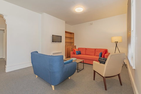 4 Bedroom House - Hobart CBD - Free Parking - Free WIFI - Hotel QLD 22